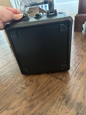 Hard box for cards-  Hard-Shell Carry Case with Top Handle